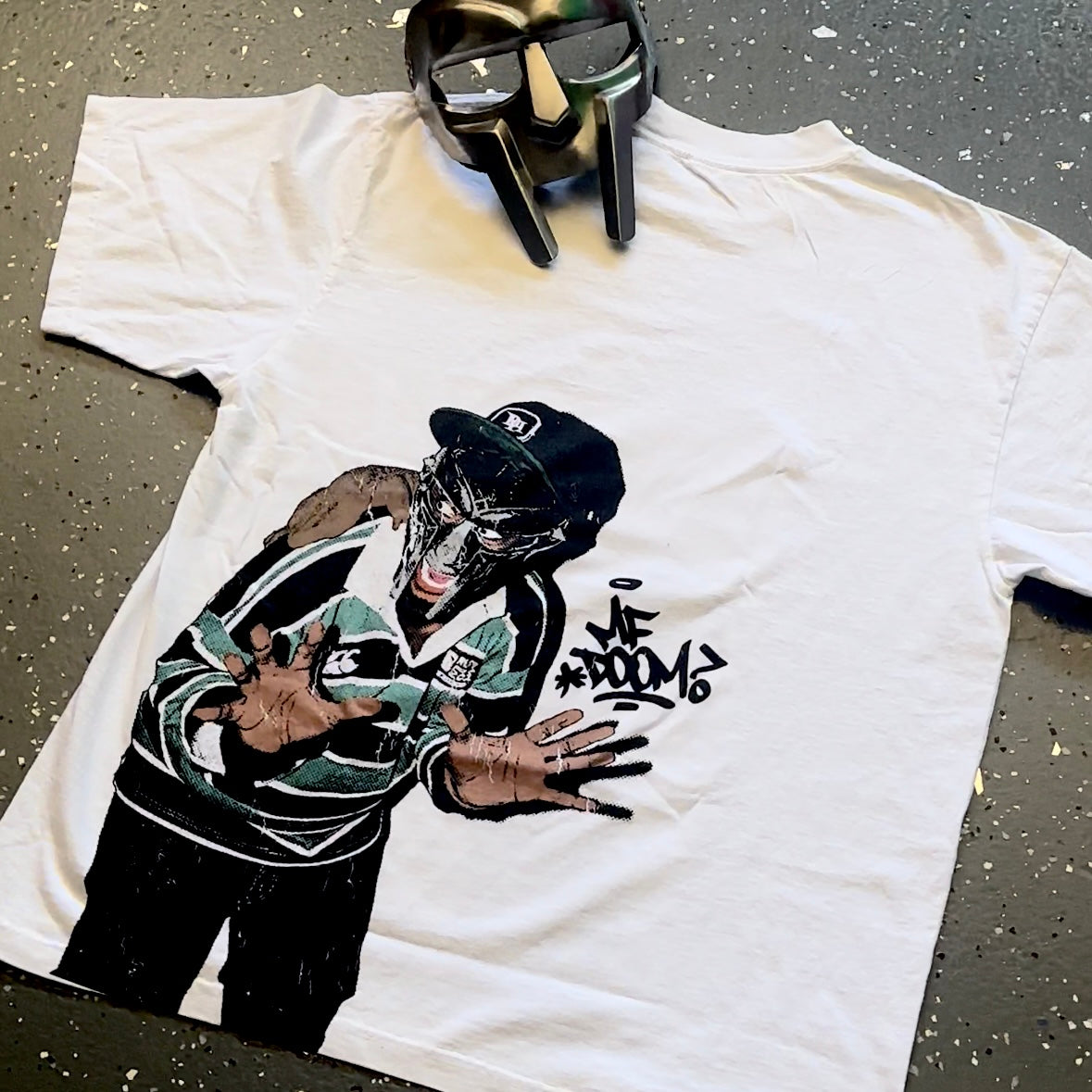 DOOM TEE V1