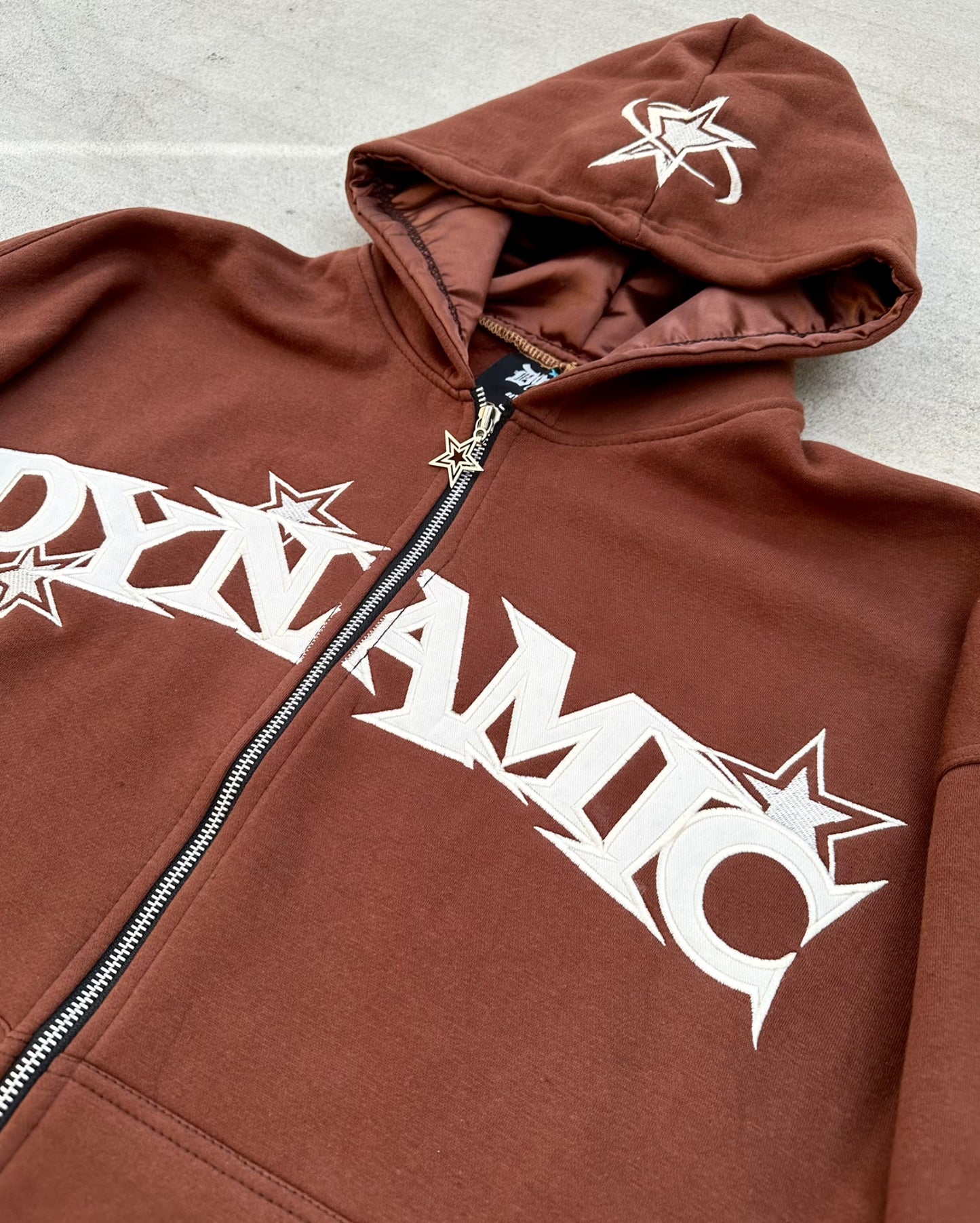 MOCHA DYNAMIC ZIP HOODIE